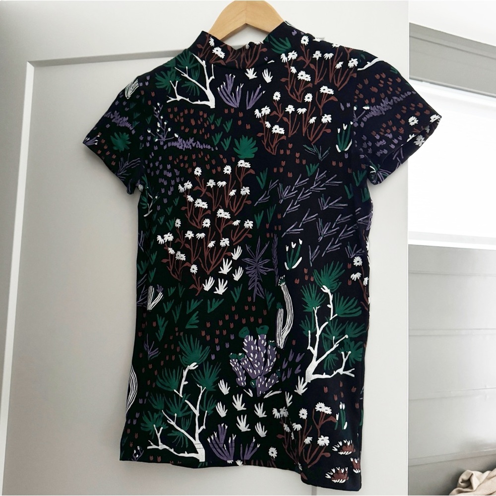 Thief&Bandit Mockneck Tee 'Desert Peyote' Print in Black